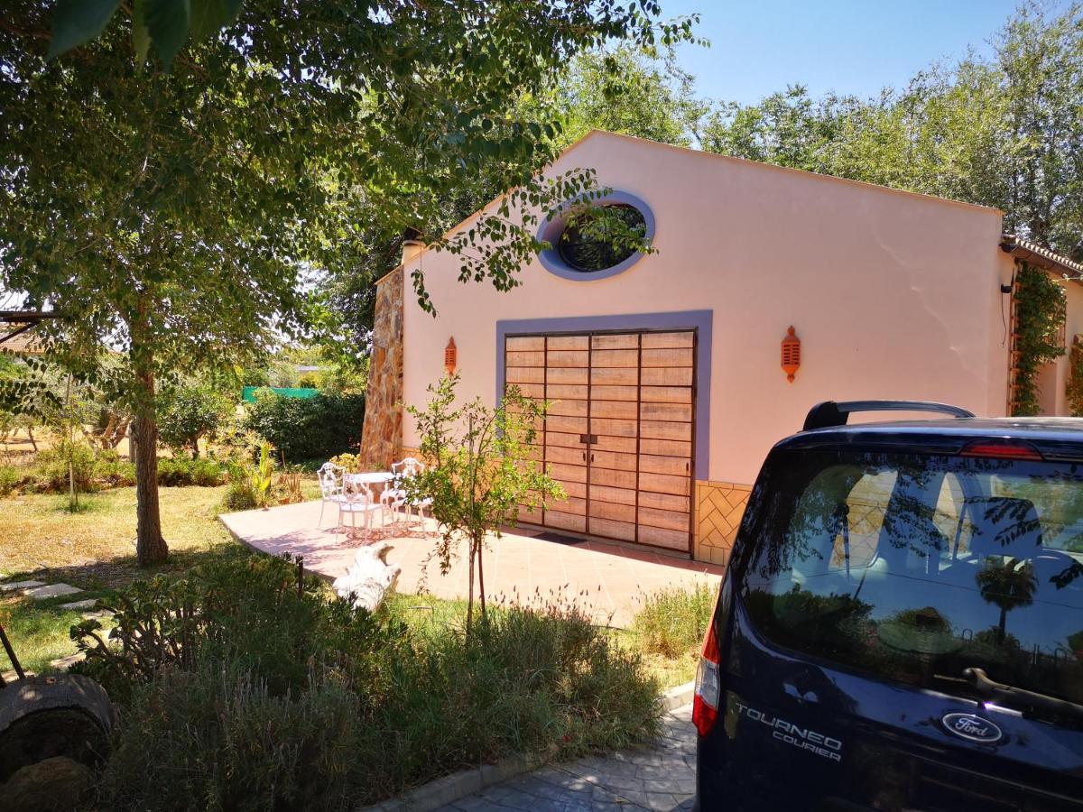 Casa Los Jinetes Carmona  Exterior photo